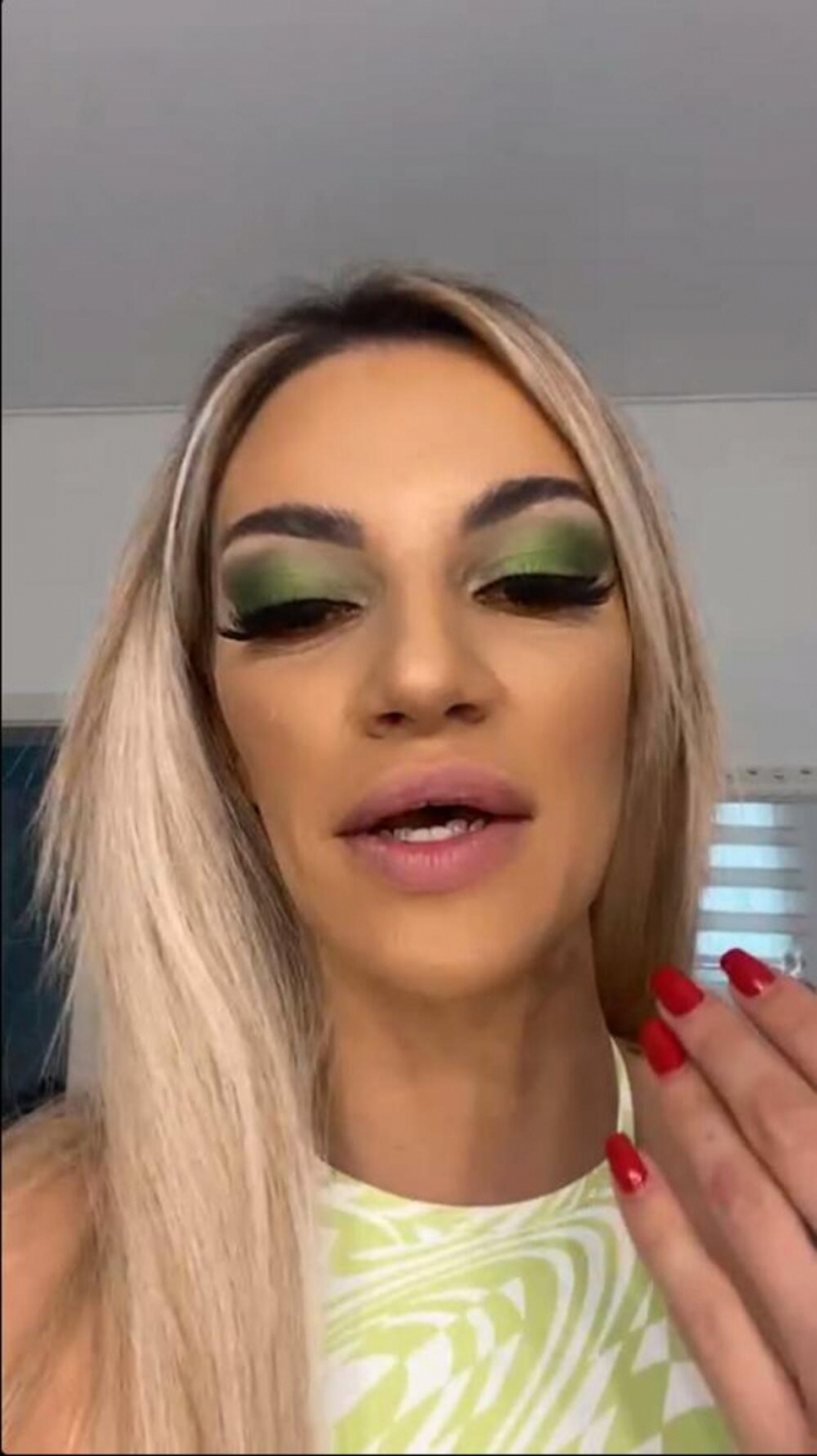 TARA SNIMA SPOT, A EVO KAKO ĆE IZGLEDATI Simova odlučila da bude pevačica (VIDEO)