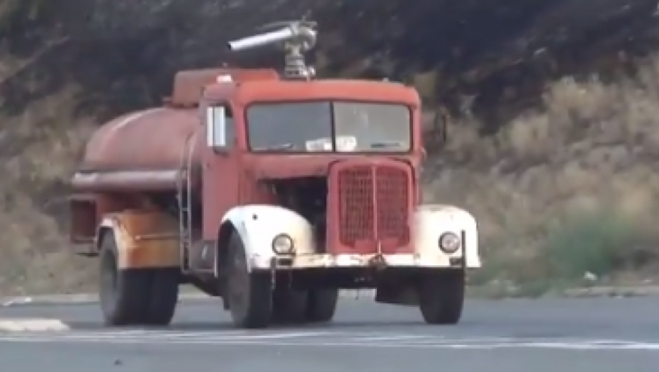 VIC DANA Voze se Mujo i Haso kamionom...