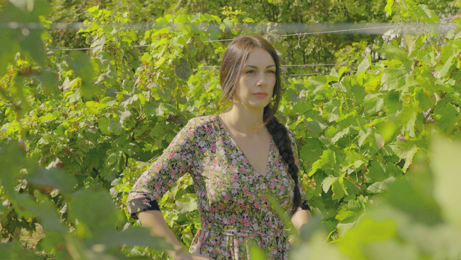 DRAGANA MIĆALOVIĆ GLUMI SLOBODINU MAJKU Glumica otkriva tajne sa seta, a evo da li je teže biti Slobodina sestra ili majka!