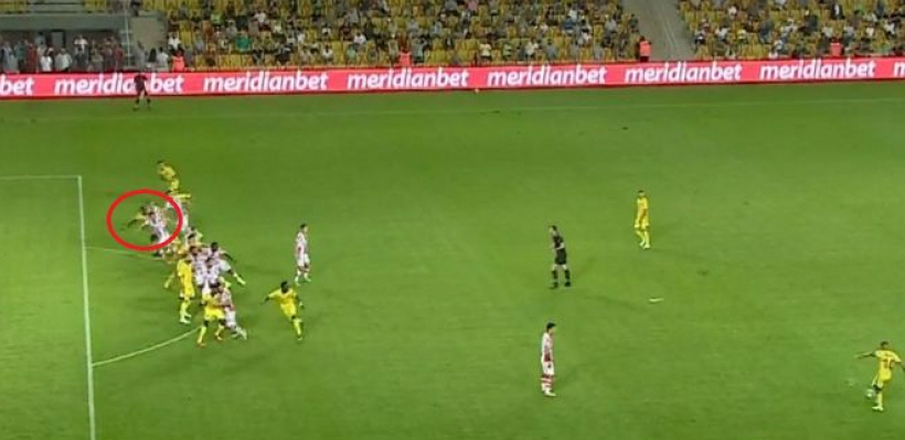 DA LI JE ZVEZDA OŠTEĆENA? Odsustvo VAR-a crveno-bele odvojilo od Lige šampiona (VIDEO)