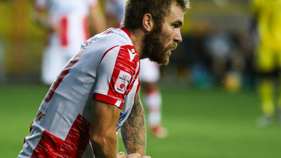 KATAI BAŠ NEMA SREĆE Zvezdino krilo ima hroničan problem sa leđima