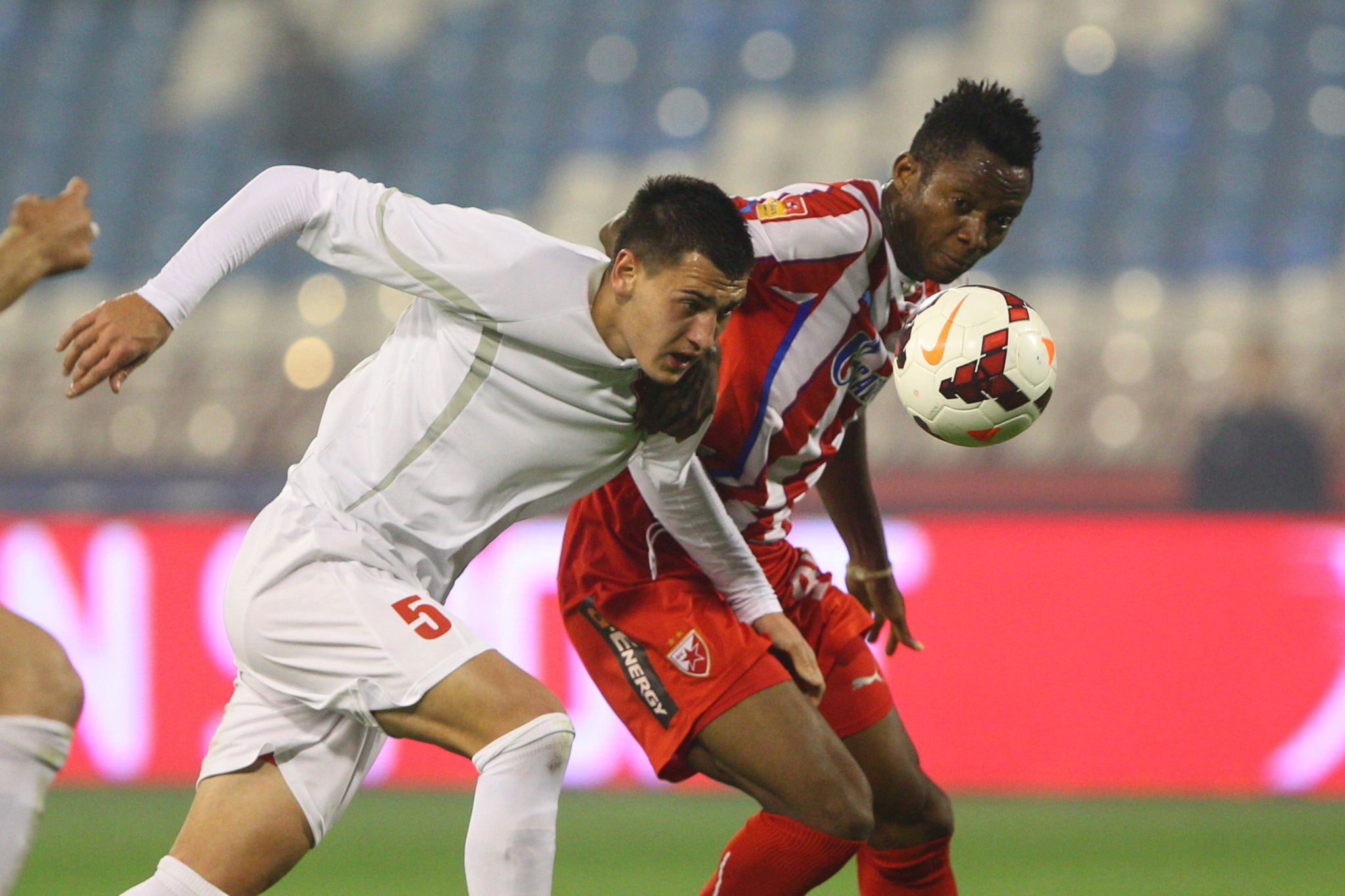 VOLI ĐOKOVIĆA, DAO GOL ZVEZDI, PA ODMAH STIGAO NA 