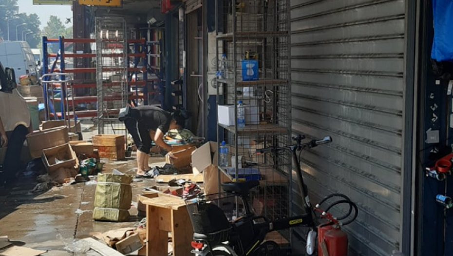 "SVE NAM JE UNIŠTENO, VRAĆAMO SE U KINU" Evo zbog čega je izgoreo tržni centar u Bloku 70 (FOTO)