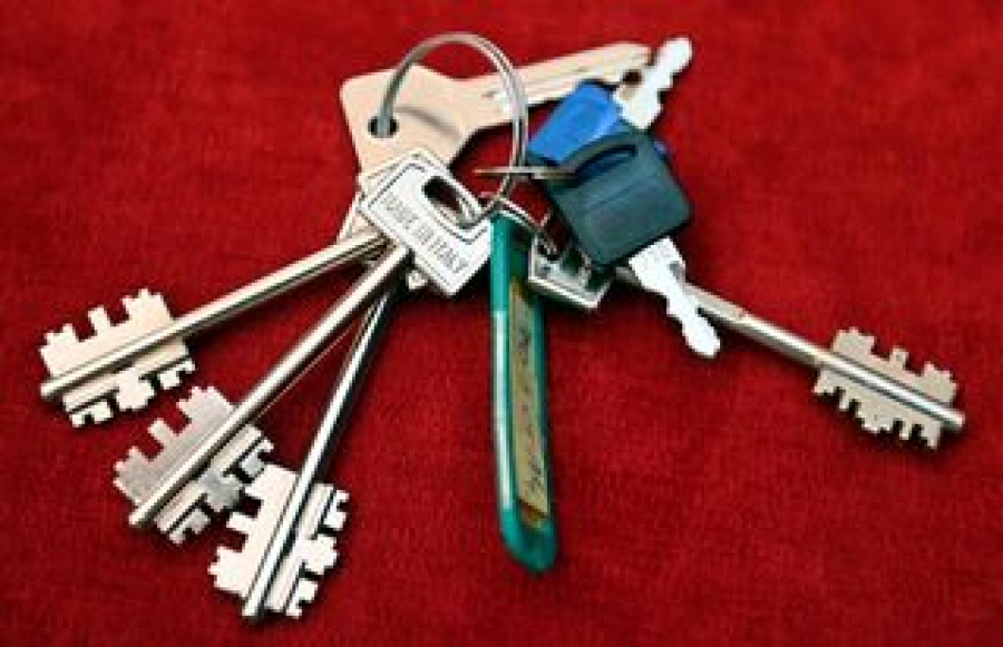 VESIĆ NAJAVIO OBNOVU KUĆA U MAJSKIM POLJANAMA KOD GLINE Biće zbrinute 34 porodice