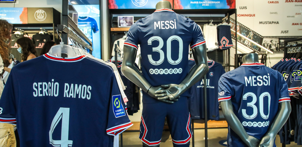 MESI ZLATNA KOKA PSŽ ubire milione, od dresova namirili godišnju platu