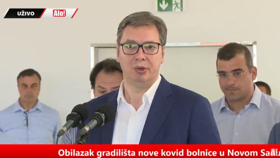 VUČIĆ U NOVOM SADU! "Do kraja godine novo povećanje plata!"