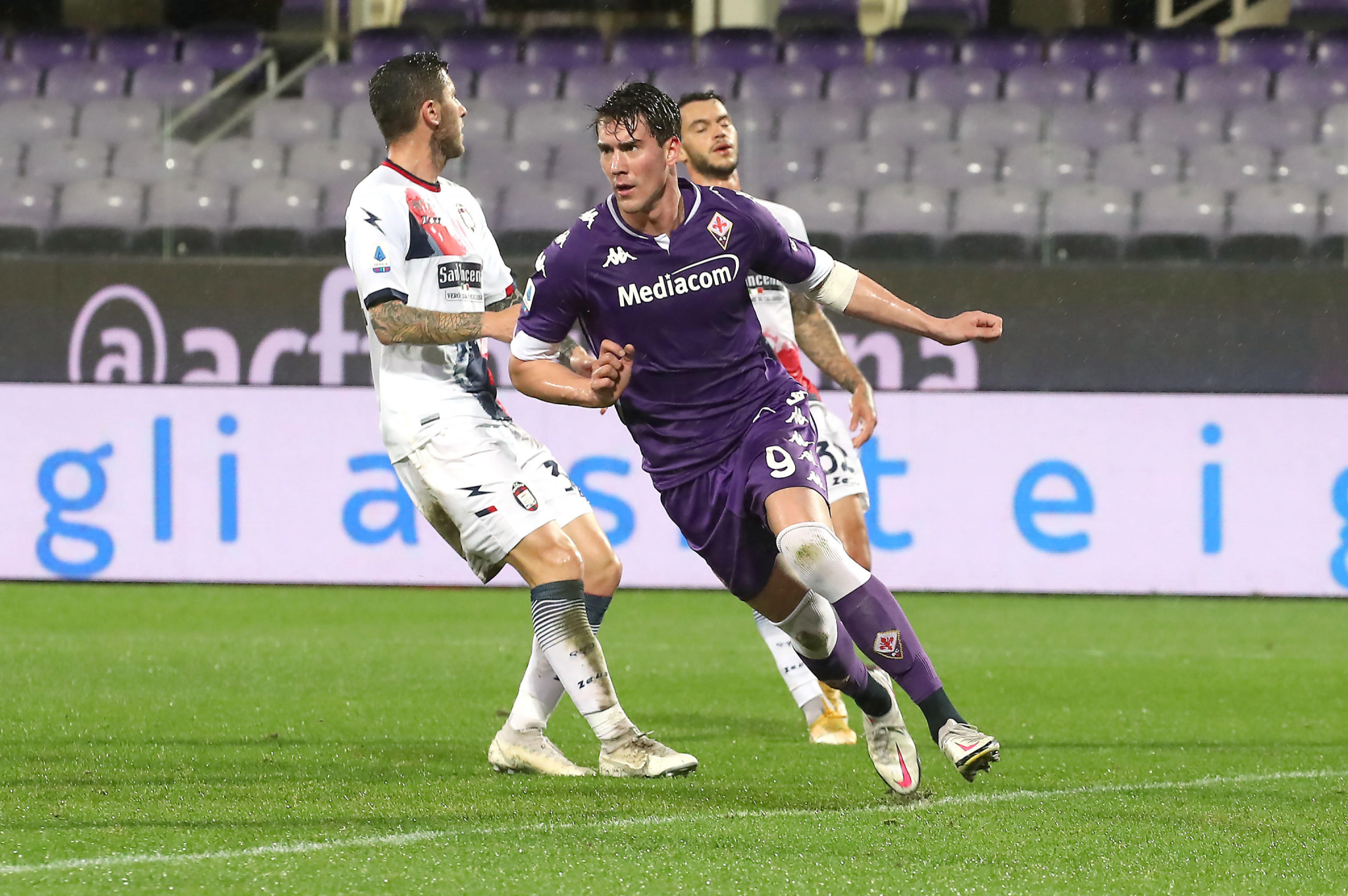 SPREMA SE REVOLUCIJA ZBOG VLAHOVIĆA! Predsednik Fiorentine besan kao ris: Ovo više nema smisla!