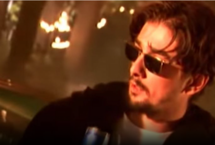 KARIJERU JE ZAPOČEO U SPOTOVIMA PEVAČICA Znate ga kao sjajnog glumca, a evo kakvi su bili njegovi počeci i o kojim hitovima je reč