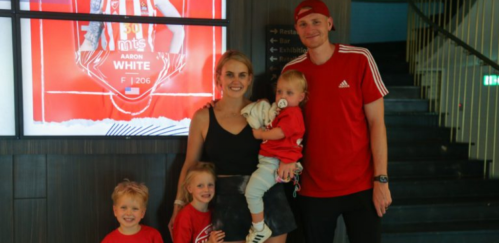 IGRAČ KOJI SE SAVRŠENO UKLAPA U RADONJIĆEV SISTEM! Amerikanac jedva čeka da zaigra pred navijačima Crvene zvezde