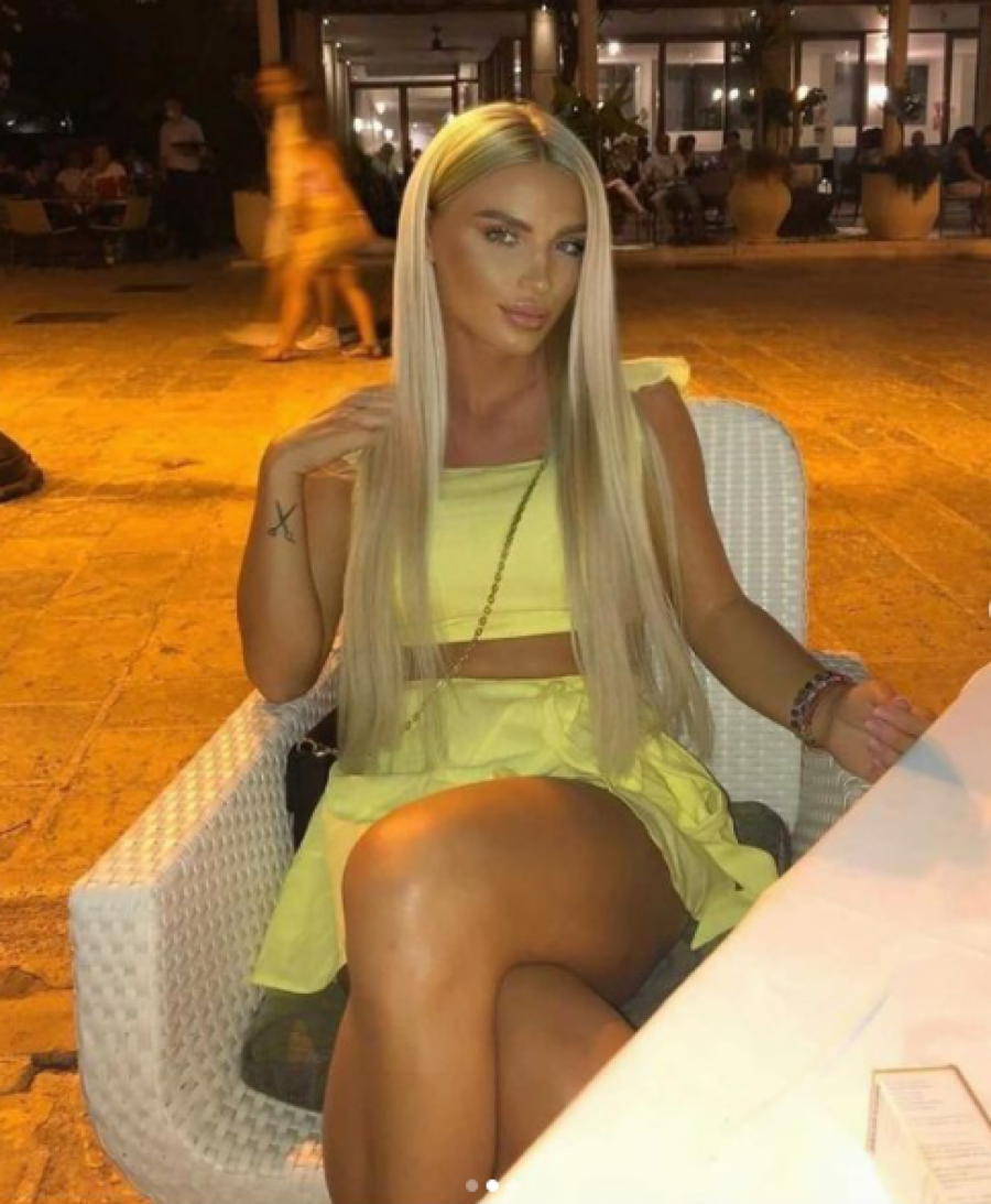 ZLOSTAVLJANJE U HRANITELJSKOJ PORODICI! TERALI JE DA JEDE S PODA, DRŽALI JE U PODRUMU Milica Kemez otkrila stravične detalje iz detinjstva!