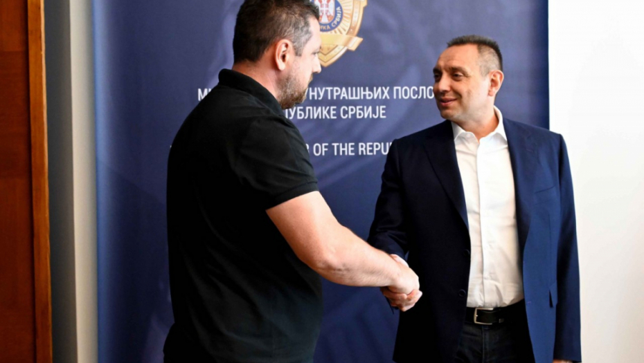 MINISTAR POLICIJE SA ČELNICIMA SUPERLIGE Sprema se velika akcija na stadionima širom Srbije!