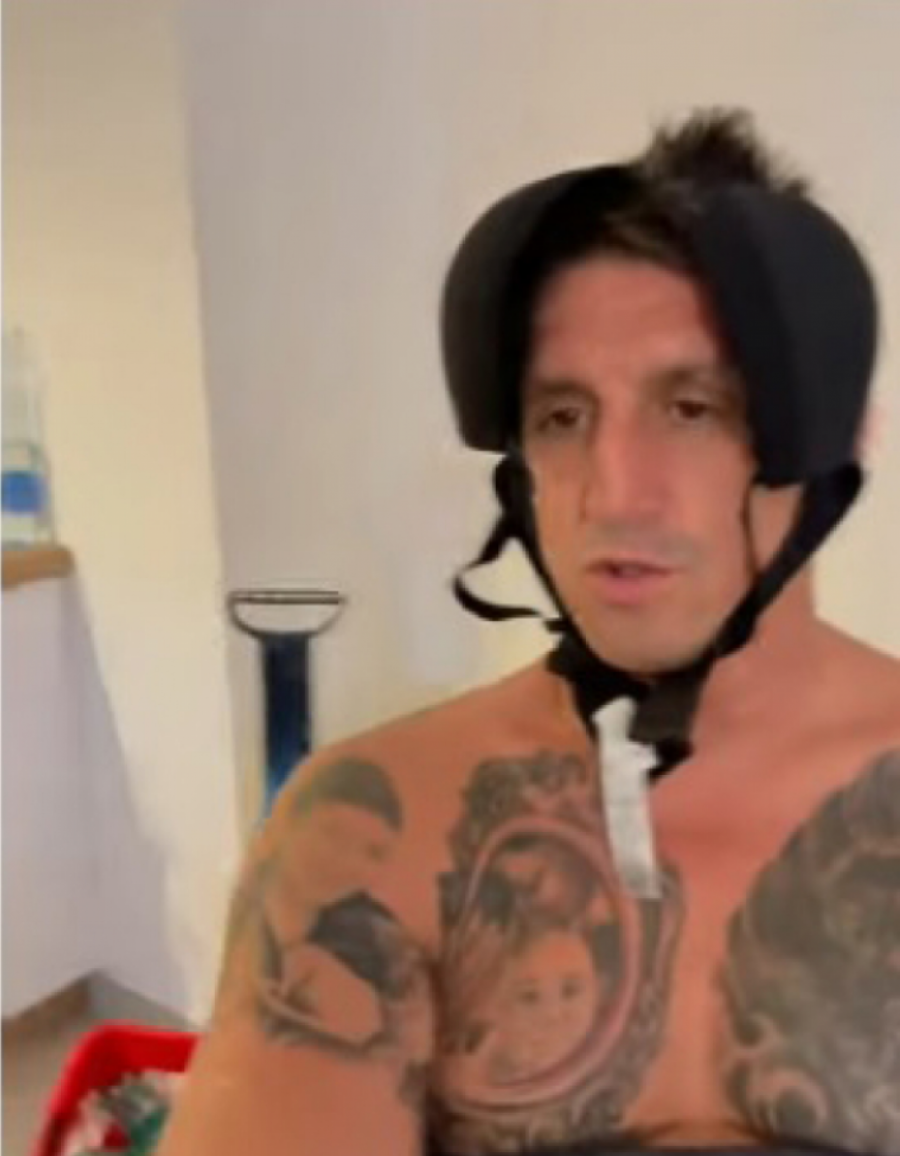 KRISTIJAN ZAHTEVA SAMO PO*NOGAFSKE KANALE Pozvao kablovske operatere i rekao da hoće samo filmove za odrasle, jer pravi bebu!