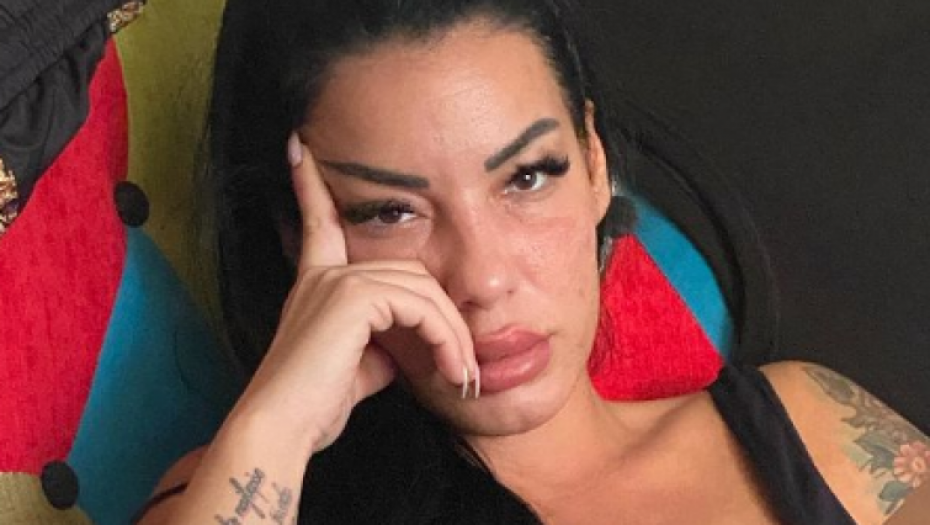 Maca i njegova supruga 