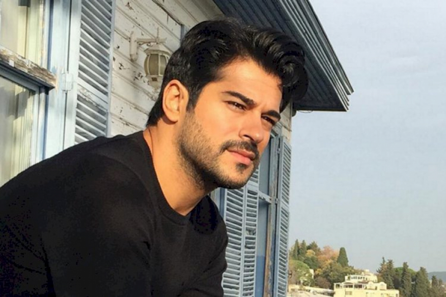 VELIKI HOROSKOP ZA OKTOBAR: Merkur pravi probleme na poslu Ovnu i Blizancima, Jaracu će se posrećiti u ljubavi, Ribama kreće sve nabolje