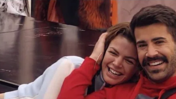 NE KRIJU SREĆU! Rialda i Kenan došli na venčanje Maje i Alena, zadrugarka blista u provokativnoj haljini, a ovo su poklonili mladencima!