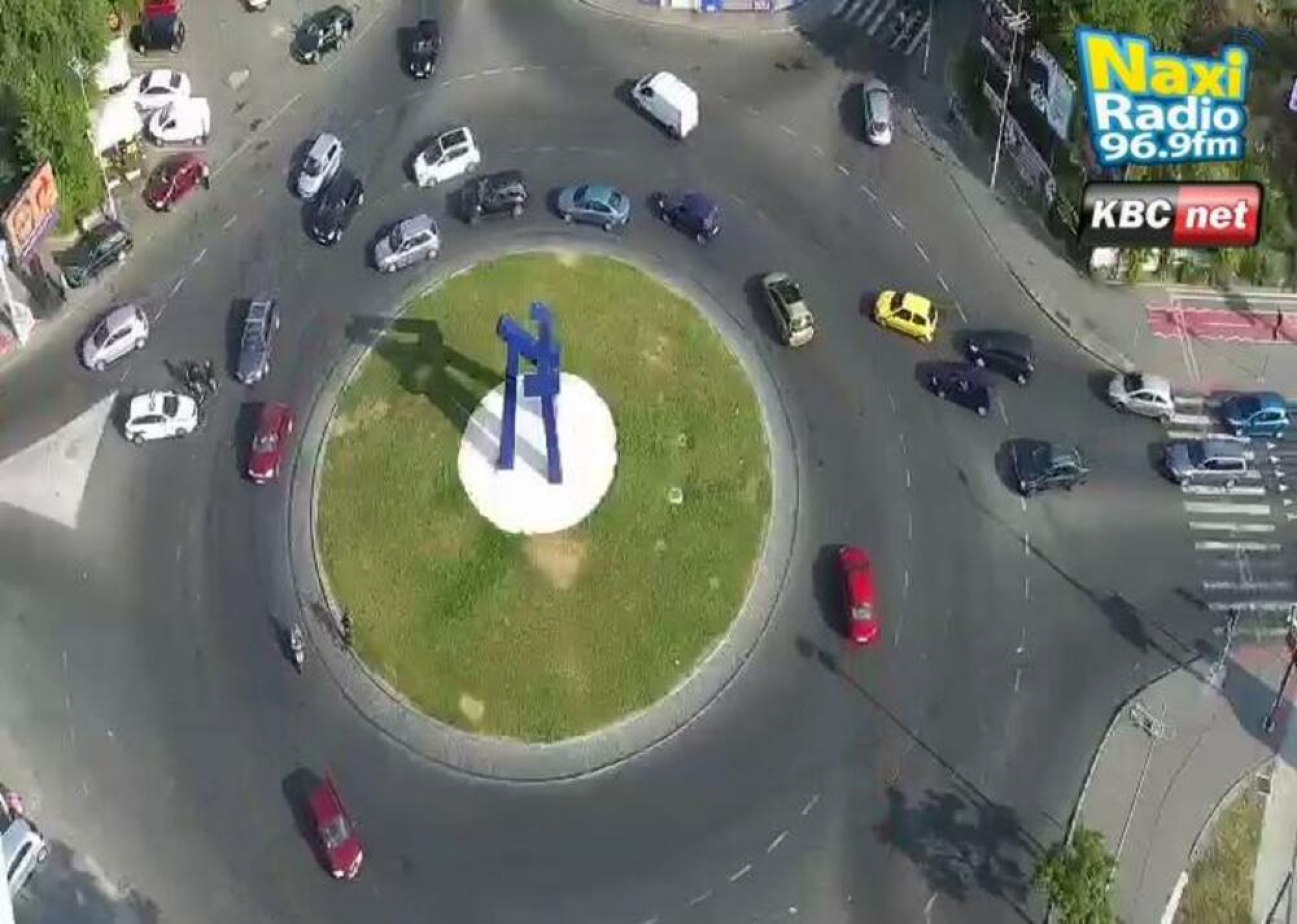 KOLAPS NA PANČEVAČKOM MOSTU Velika kolona vozila u pravcu ka Pančevu (VIDEO)