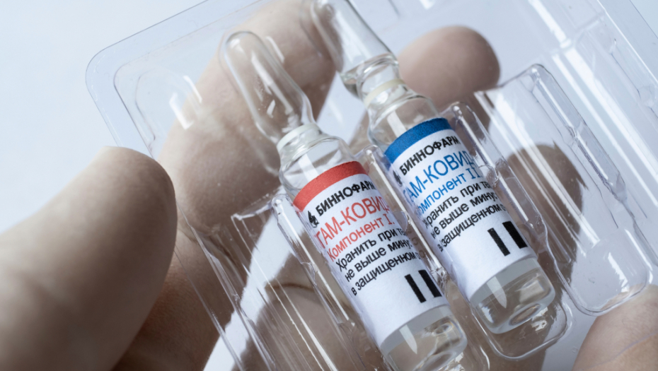 KAKO KOMBINOVATI VAKCINE? Naš imunolog iz Amerike objasnio koje cepivo odabrati za treću dozu