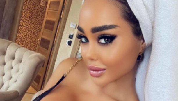 OBUKLA TANGE PA RASPALILA MAŠTU Ana Korać objavila fotku u tangama i srušila Instagram