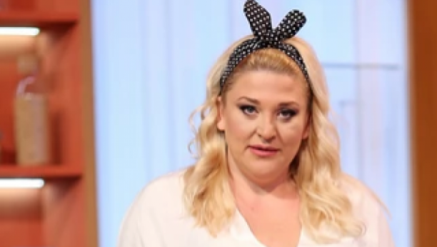 LJUBOMORNA SAM Voditeljka progovorila o detaljima svog braka, a jednim priznanjem šokirala je javnost, ali i muža