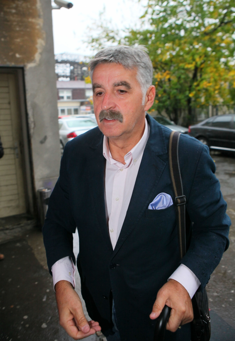 IMAO JE PRILIKE DA VIDI ŠTA SE DEŠAVA NA ESTRADI Dragan Stojković Bosanac bez dlake na jeziku otkriva kakva su prijateljstva na javnoj sceni