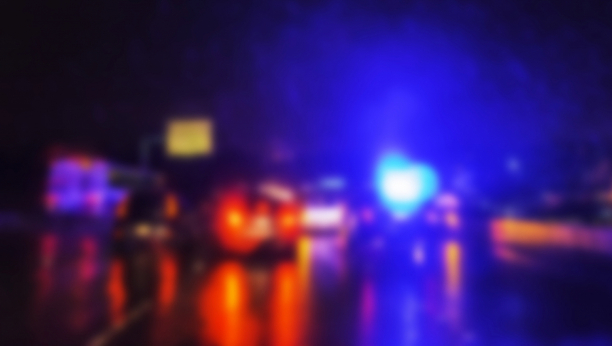 POGINUO MLADIĆ (20) Teška nesreća u Prizrenu: Automobil sleteo sa mosta