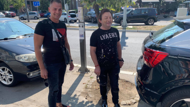 KOJI BRE POLUBRAT, TO MI JE FAN! Darko Lazić pobesneo kada je čuo pitanje o Davoru, pevač nije birao reči za učesnika Zadruge 5!