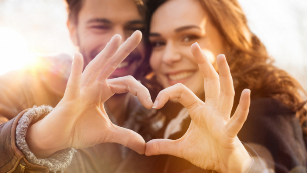 Uradili bi sve za ljubav: Ova tri horoskopska znaka vole ozbiljne veze