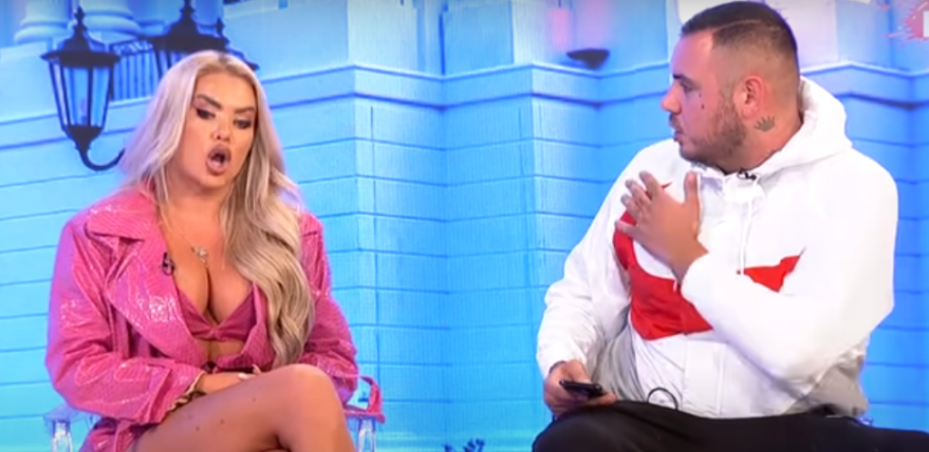 MOJ DEČKO JE MORAO HITNO DA REAGUJE! Oglasila se Sanja Stanković nakon informacije da se žestoko potukla sa Filipom!