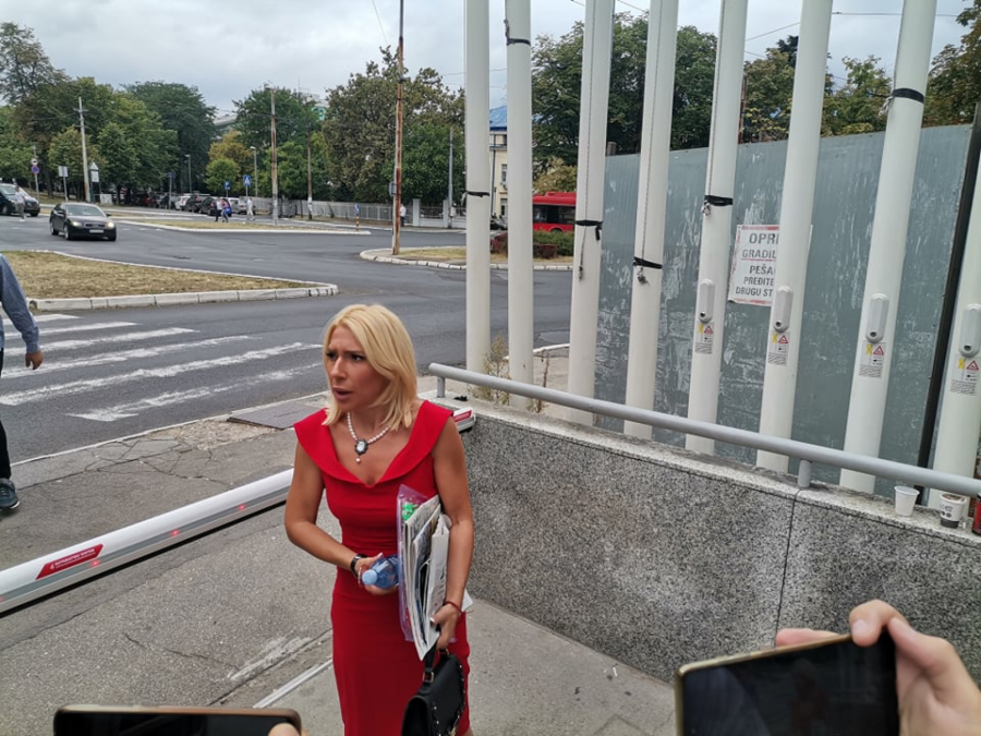 TAJKUNSKI PORTAL NAPAO JOVANU, ONA IH UKOPALA ODGOVOROM: 