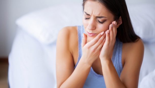 Nema strašnijeg bola: Rešite se zubobolje pomoću prirodnih lekva