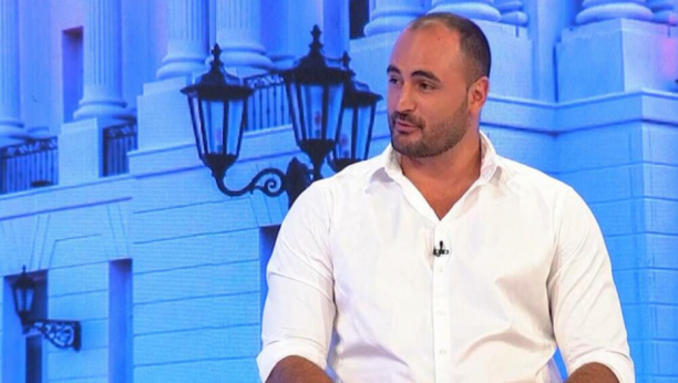 VIŠE NEĆE IZGLEDATI OVAKO! Bivši zadrugar otputovao u Tursku na operaciju, u toku je zahvat koji će mu promeniti život iz korena