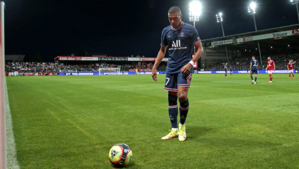 ŠTA OVO TREBA DA ZNAČI? Mbape na Instagramu objavio fotografiju koja je zabrinula navijače Reala! (FOTO)