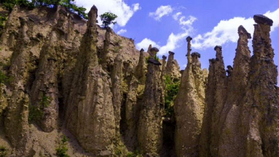 KAKO JE ĐAVOLJA VAROŠ DOBILA IME? Postoje dve priče i obe su prilično jezive (VIDEO)