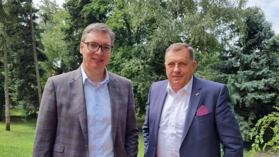 VUČIĆ PREDAO DOKUMENT OD IZUZETNE VAŽNOSTI DODIKU Glasanje 15. septembra