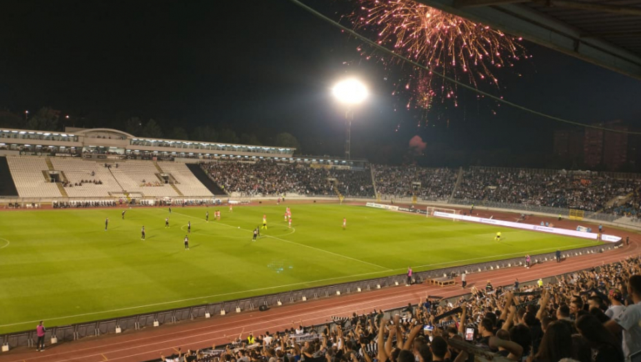 BLICKRIG CRNO-BELIH! Partizan za dva minuta preokrenuo protiv Santa Klare i plasirao se u Ligu konferencija! (FOTO GALERIJA)