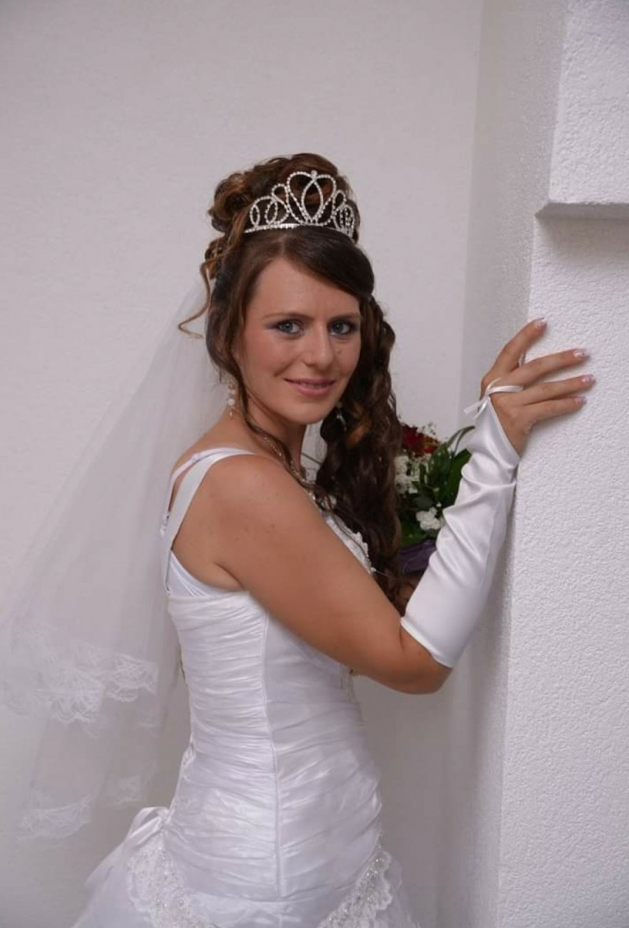 ALO! MISS LETA 2021! One će vam ulepšati ovaj kišni dan