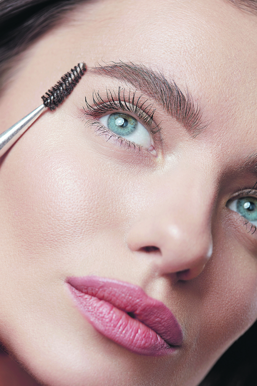 PAZITE SE OVIH ZAMKI: Najčešće greške koje mogu da unište prirodni makeup look!