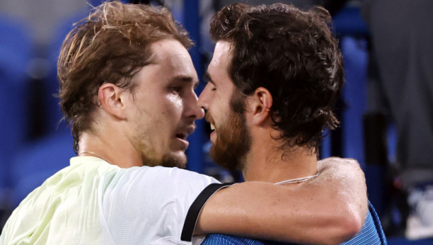 PUKAO MU FILM Đokovićev najveći rival naredio advokatima da ga spasavaju od optužbi koje mogu da mu prekinu karijeru