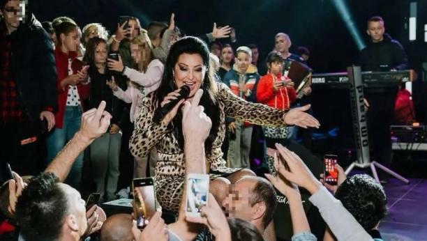 BILA SAM VEOMA ZABRINUTA Dragana Mirković progovorila o koncertu s kog publika nije htela da ode!