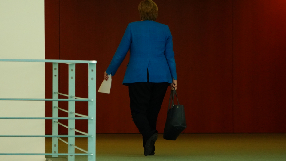 KRAJ JEDNE ERE Angeli Merkel zvanično prestao mandat kancelarke Nemačke