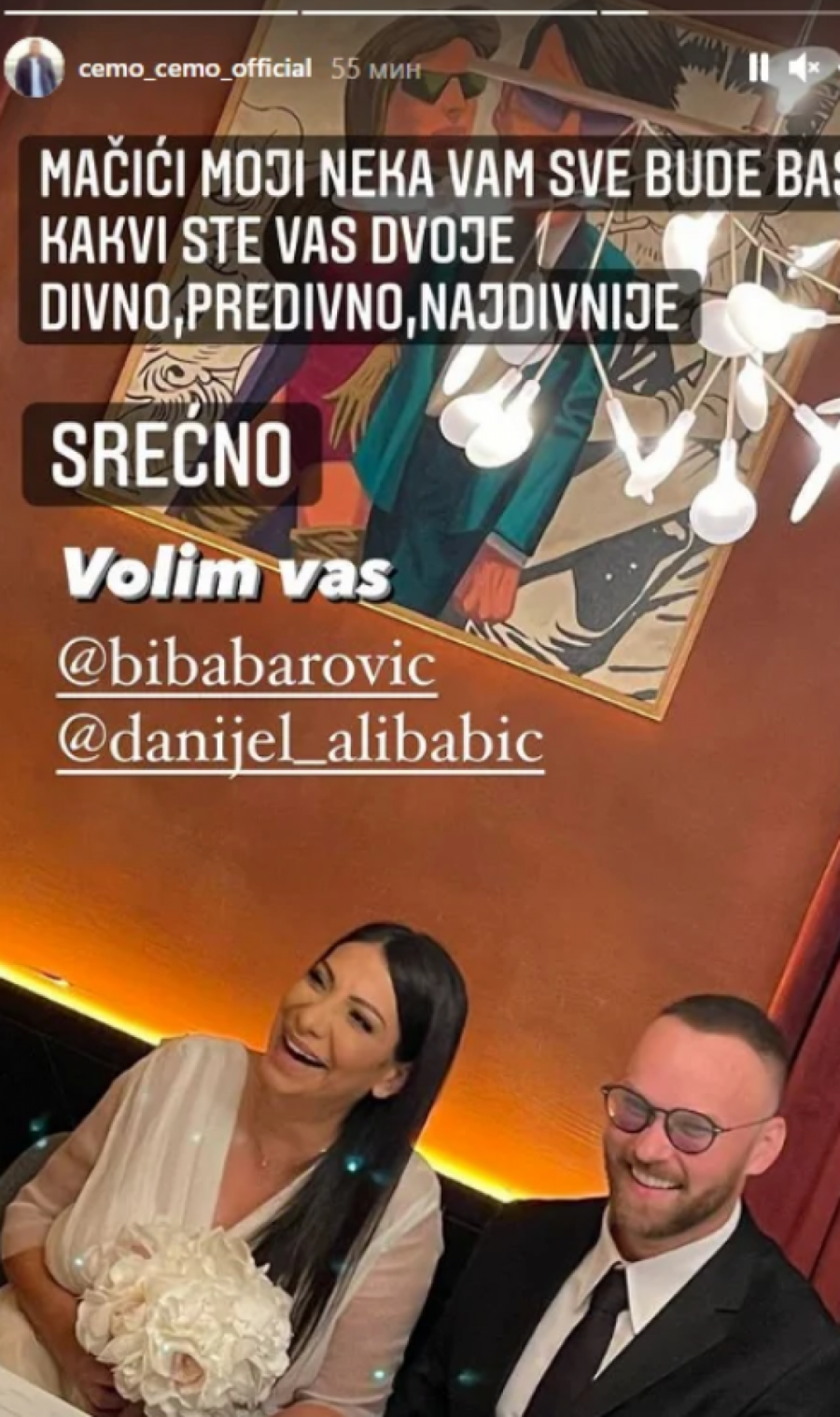 PEVAČ SE OŽENIO DRUGI PUT! Prvi brak mu je pukao posle 3 meseca, a sada je rešio da ponovo okuša sreću (FOTO)