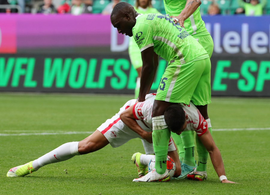 SVI MU SE SMEJU Ovakvo simuliranje davno nije viđeno (VIDEO)