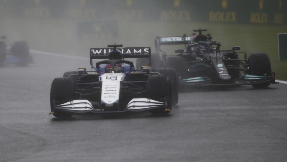 NOVAC VRATITI NAVIJAČIMA! Hamilton poslao jasnu poruku posle najkontroverznije trke ikada!