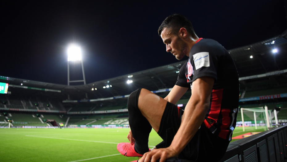 BOMBA! Velikan Premijer lige želi Kostića!