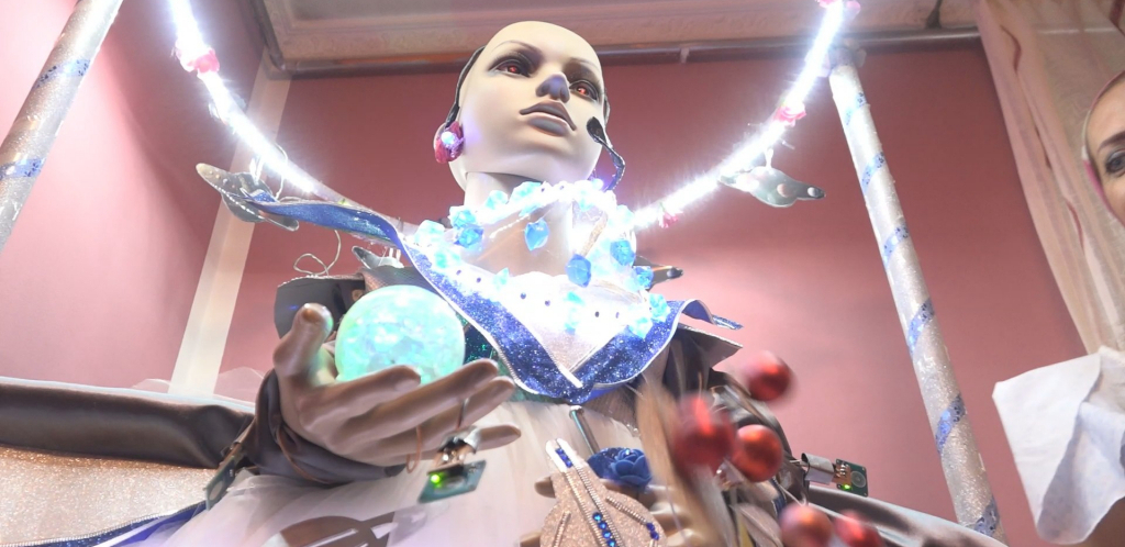 MILKICA NAPRAVILA ROBOTA DA JE ZAMENI Helga oduševila Srbe i osvaja region (FOTO)