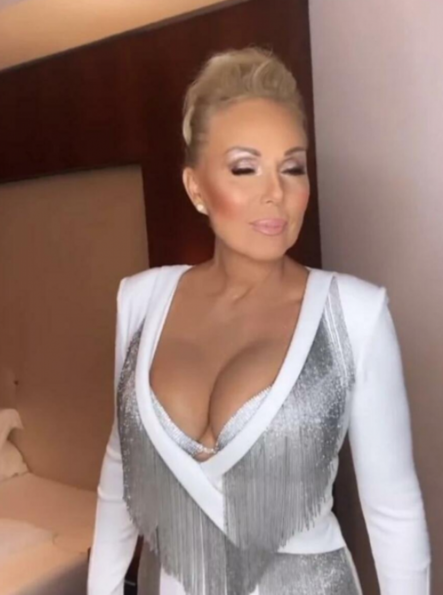 KUPOVAO JOJ CVEĆE I POKLONE, UHVATILI IH NA JAHTI! Brena je bila sa najslavnijim frajerom Jugoslavije!?