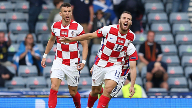 NAŽALOST, SRBIJA JE OTIŠLA KUĆI "Orlovi" iz Torina pružili podršku hrvatskom fudbaleru