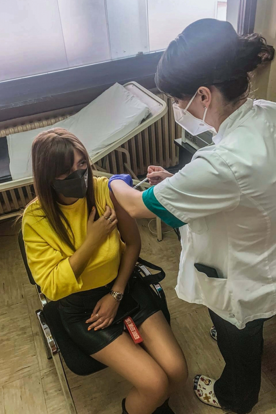 KIJA PRIMILA TREĆU DOZU Pevačica ne želi da rizikuje, ovako se štiti od korone! (FOTO)