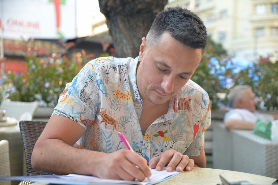 SKUPLJAO SAM NOVAC ZA NJENU OPERACIJU Andrija Milošević slomljen, progovorio o smrti majke!