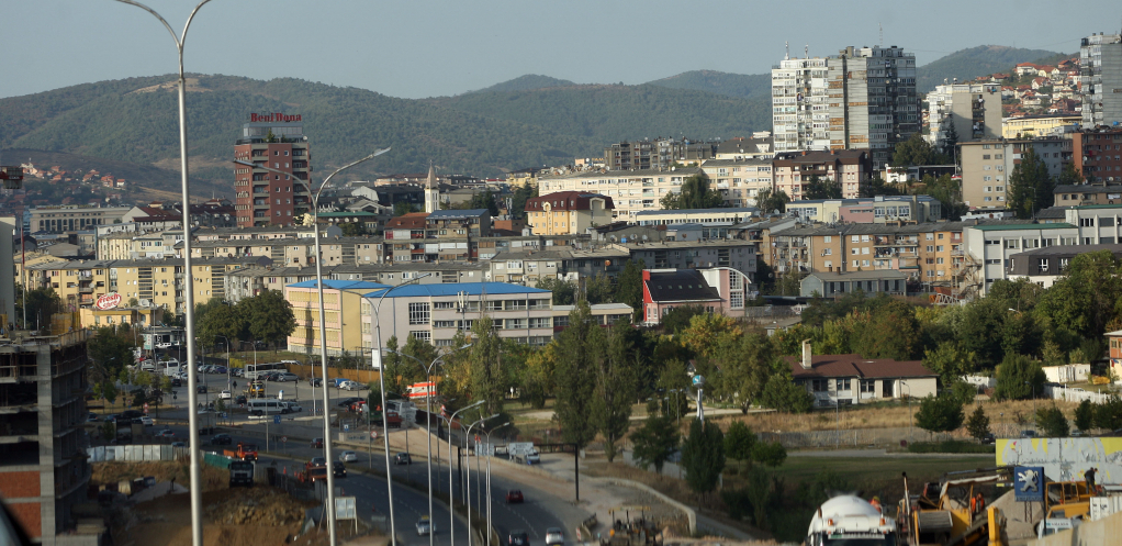 LAŽNA DRŽAVA OSTAJE U MRAKU! Eksplozija u Kosovskoj elektrodistribuciji, ima povređenih!